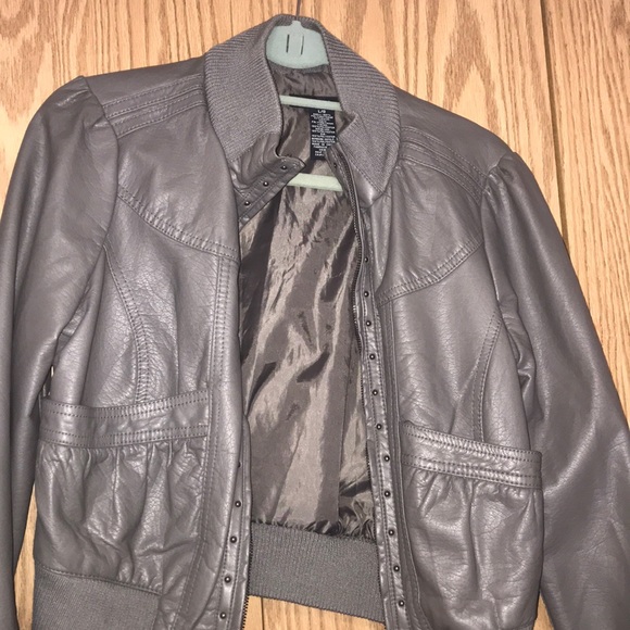 Grey faux-leather jacket - Picture 3 of 3